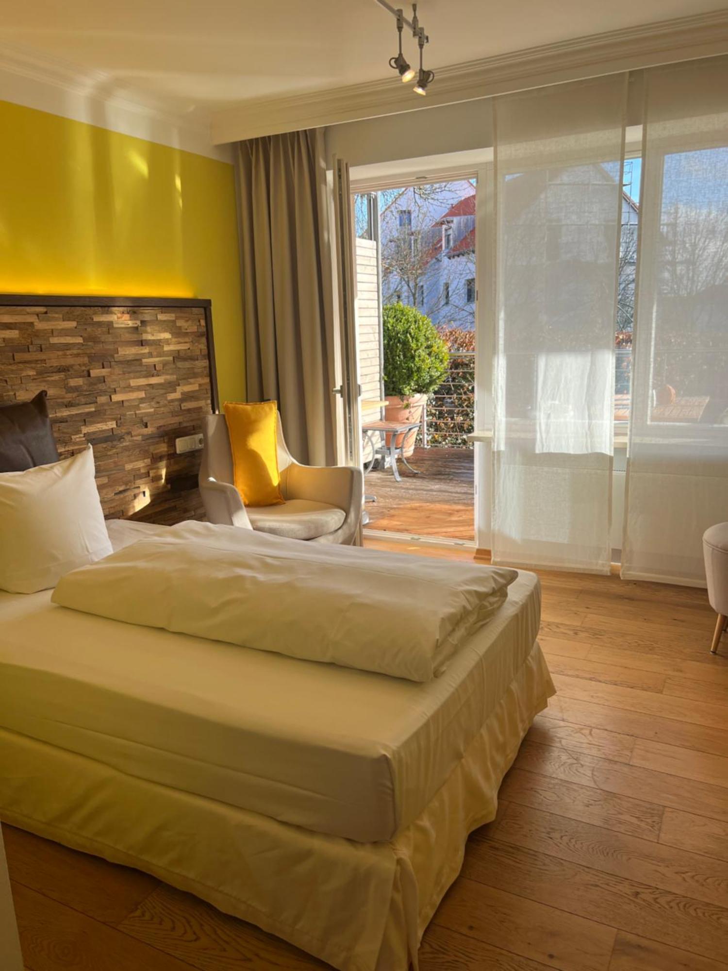 Aparthotel Parsberg Greendesign Экстерьер фото