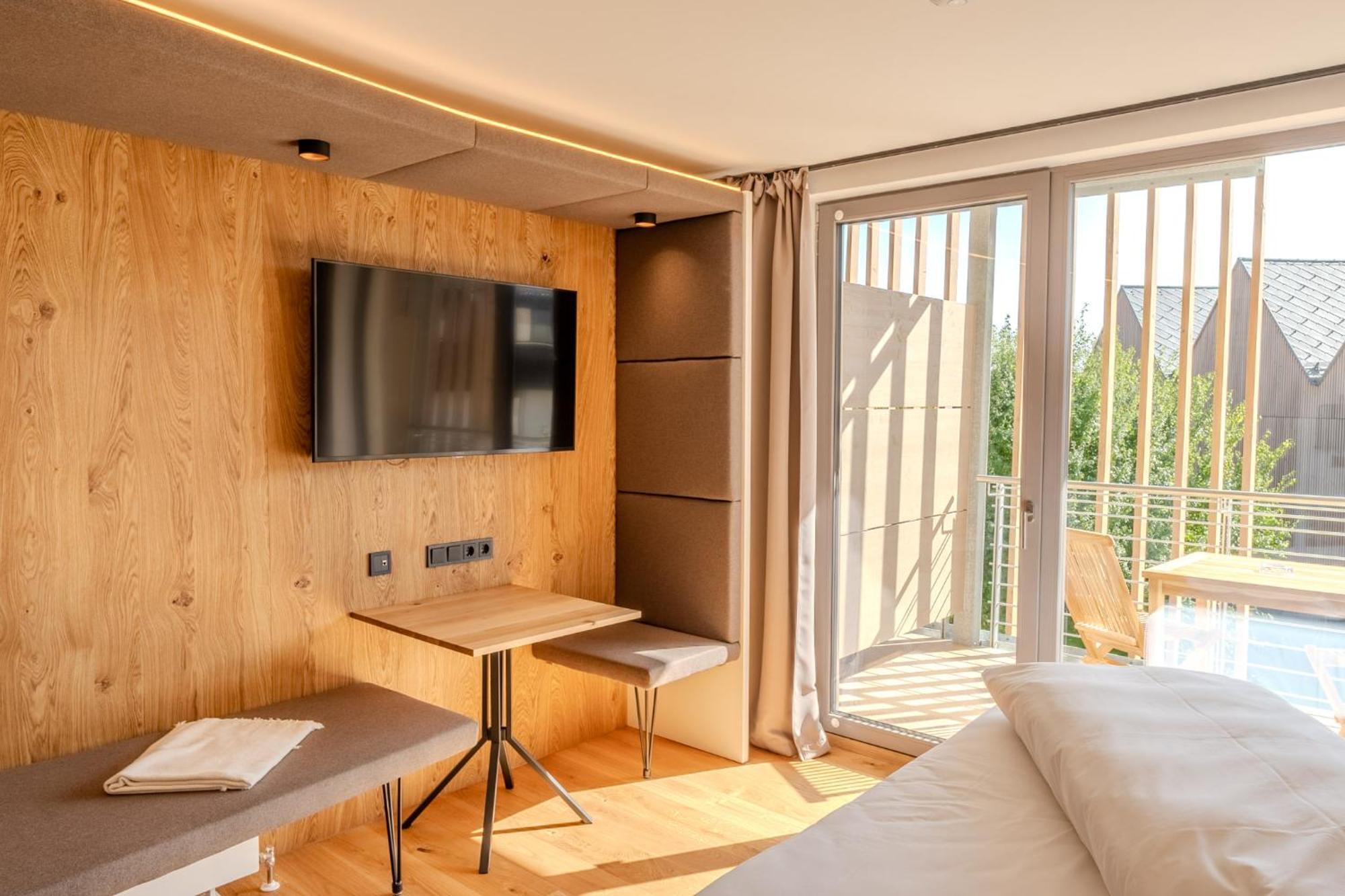 Aparthotel Parsberg Greendesign Экстерьер фото